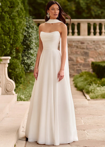 Paloma Blanca - P5177 - Vancouver | Edmonton Bridal Shop Wedding Dresses