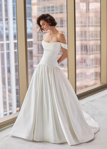 Paloma Blanca - P5215 - Vancouver | Edmonton Bridal Shop Wedding Dresses