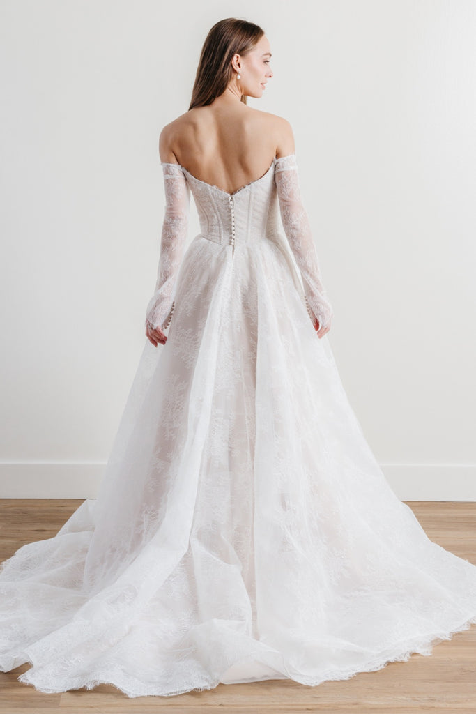 Edmonton Vancouver wedding dress Novelle Bridal Shop