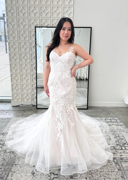 Edmonton Sample Sale - Rooney by WTOO (Size 8) - Vancouver | Edmonton Bridal Shop Wedding Dresses