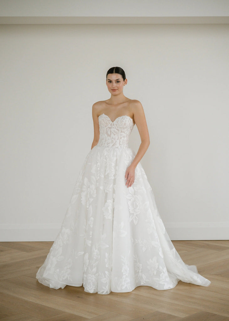 Vancouver wedding dress novelle bridal shop