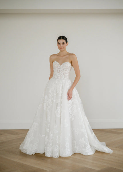 Lis Simon - Shae - Vancouver | Edmonton Bridal Shop Wedding Dresses