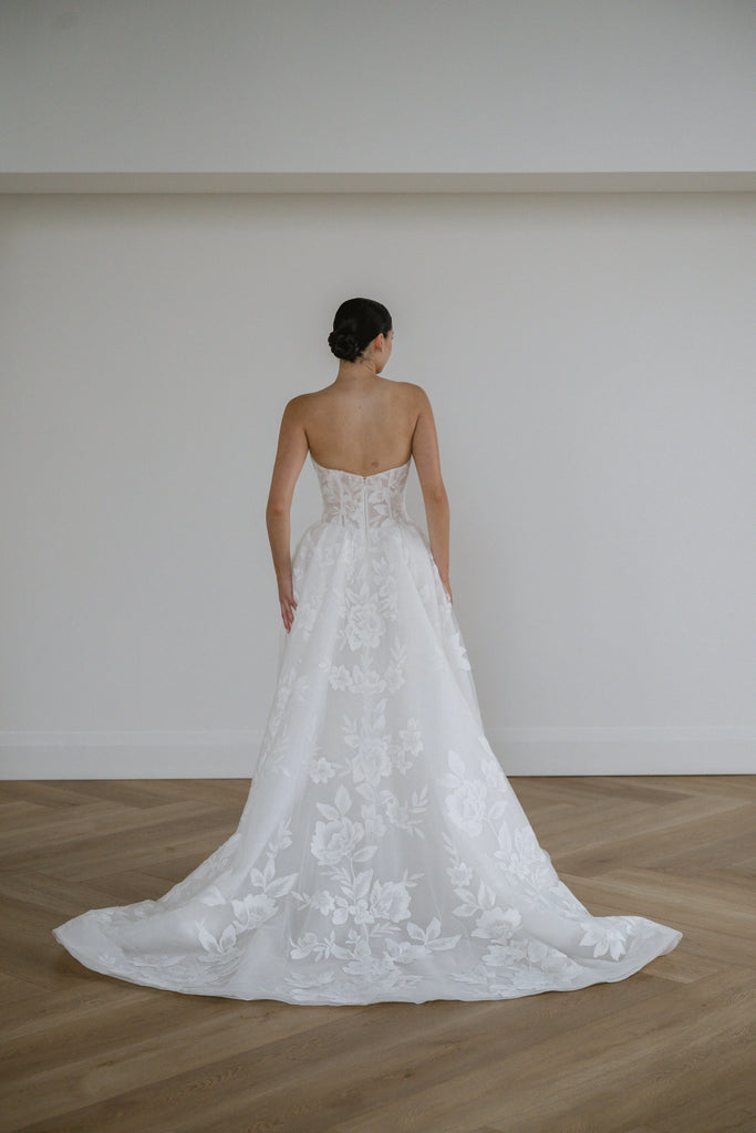 Vancouver wedding dress novelle bridal shop