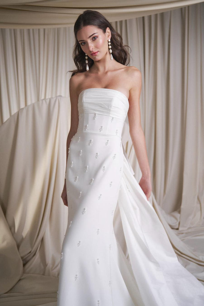 wedding dress novelle bridal shop