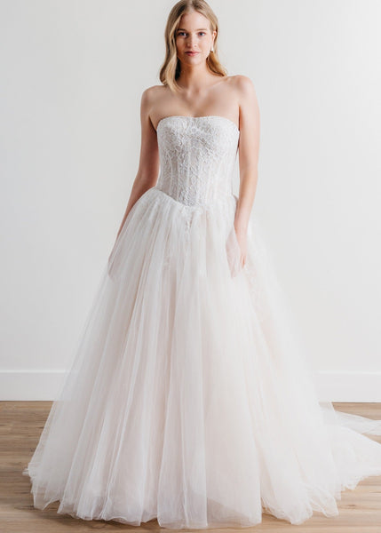 Watters Trunk Show - Sutherland - Vancouver | Edmonton Bridal Shop Wedding Dresses