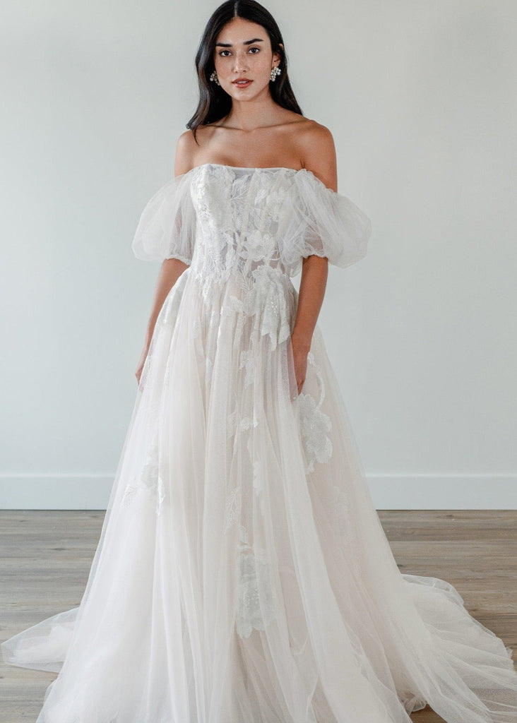 willowby aftre vancouver wedding dress