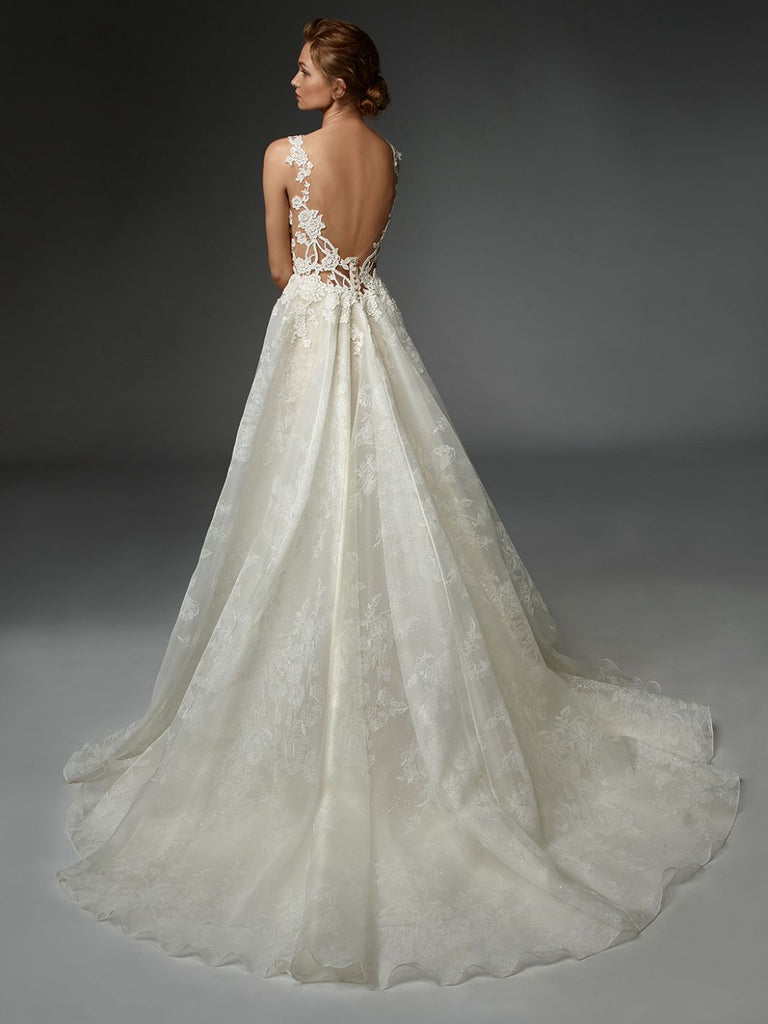ÉLYSÉE - Elisabeth - Wedding Dress - Novelle Bridal Shop