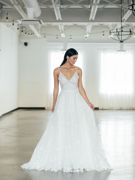 Lis Simon - Nigella - Vancouver | Edmonton Bridal Shop Wedding Dresses