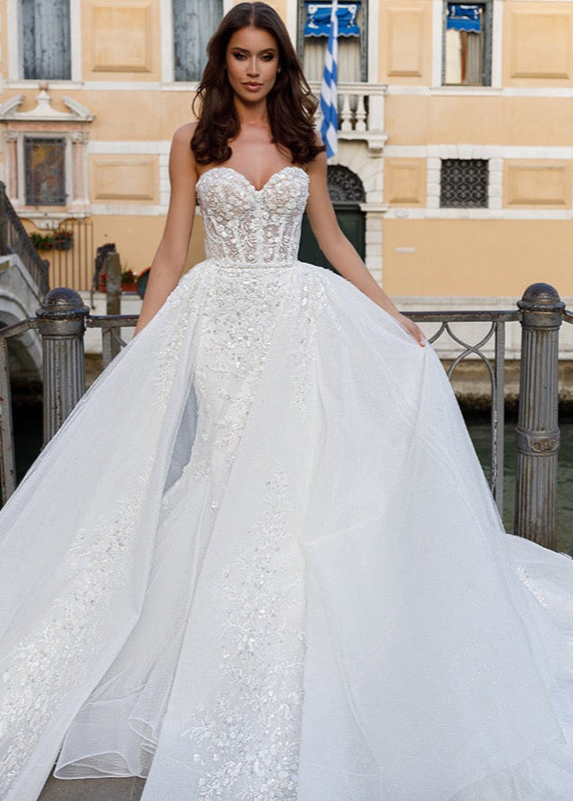 Jane Oksana Mukha Edmonton wedding dresss