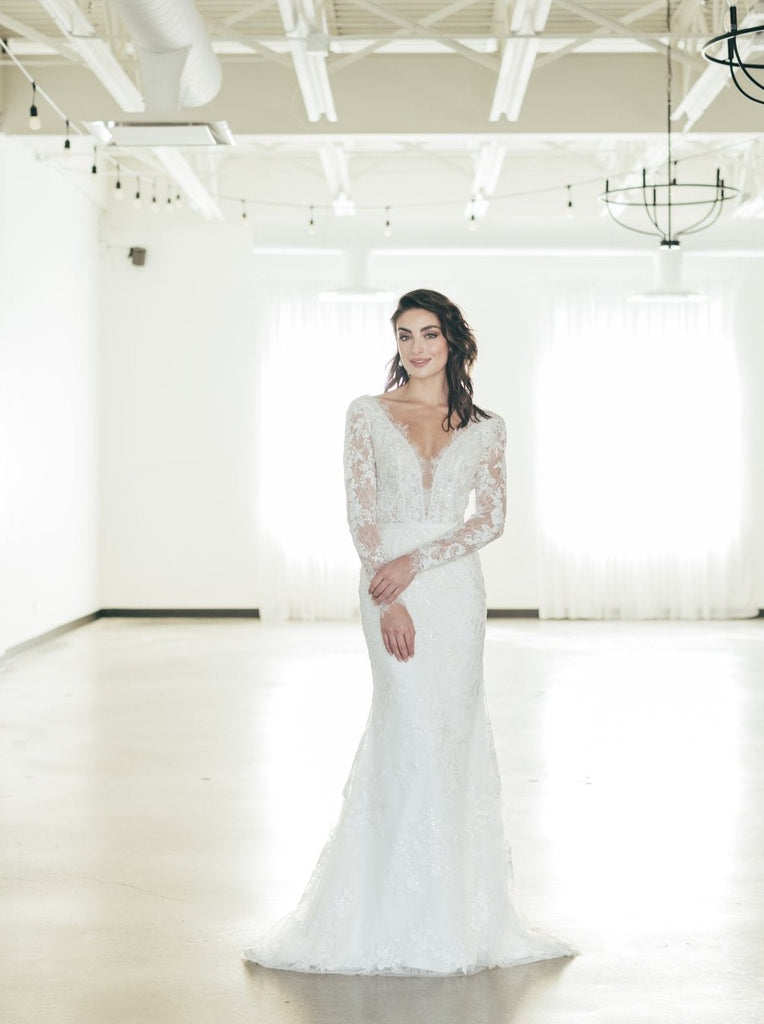 novelle bridal shop wedding dress Lis Simon