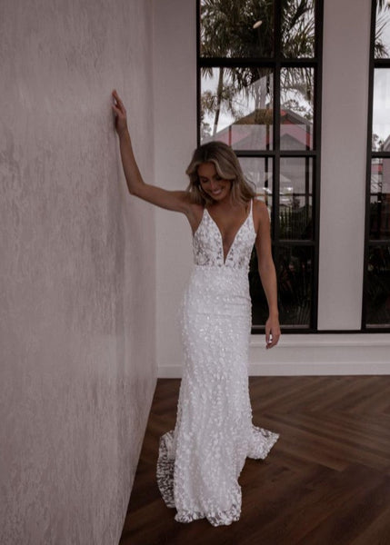 Made with Love - Elliot - Vancouver | Edmonton Bridal Shop Wedding Dresses