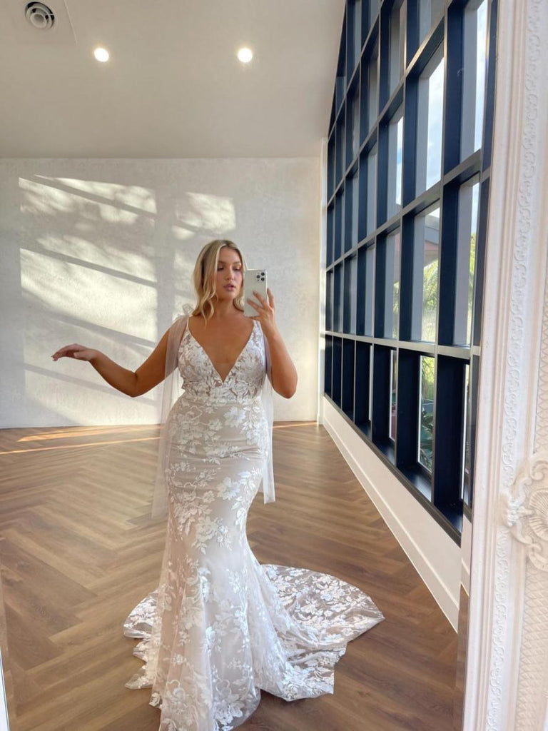 Wedding Dress- Edmonton - Novelle Bridal Shop