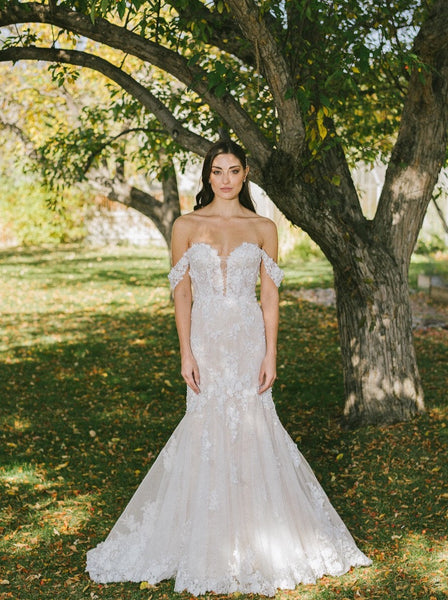 Lis Simon - Maya - Vancouver | Edmonton Bridal Shop Wedding Dresses