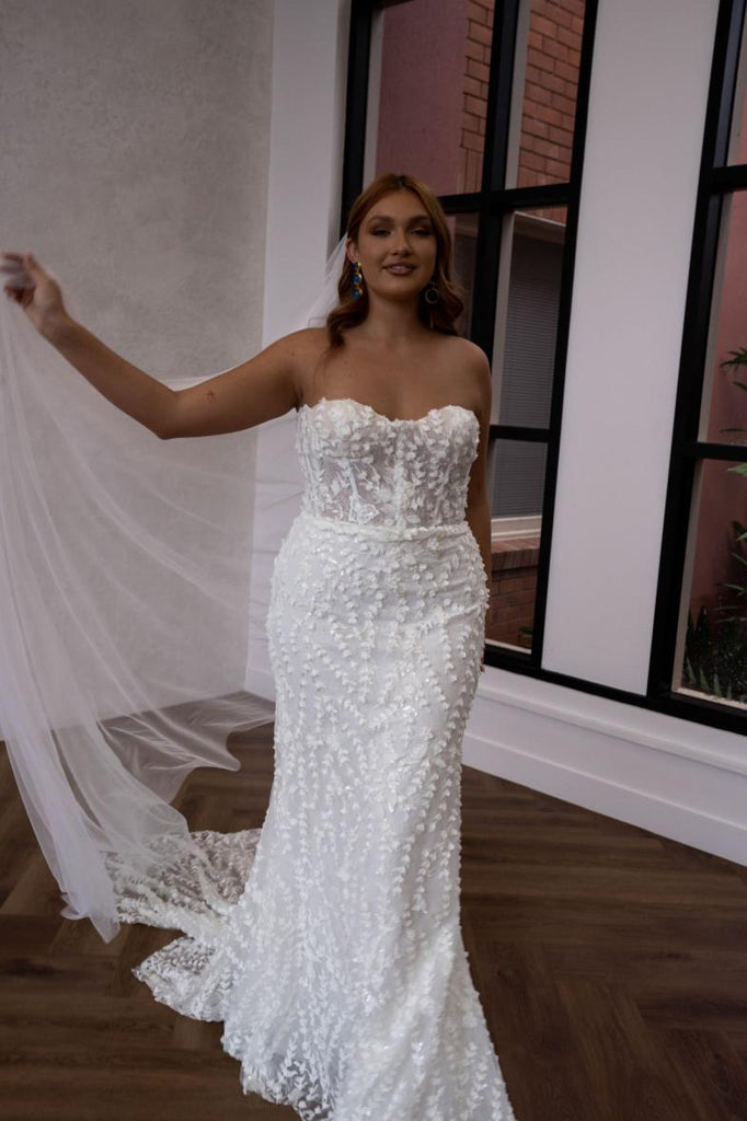 Posie - Made With Love - Edmonton - Novelle Bridal Shop- wedding dress