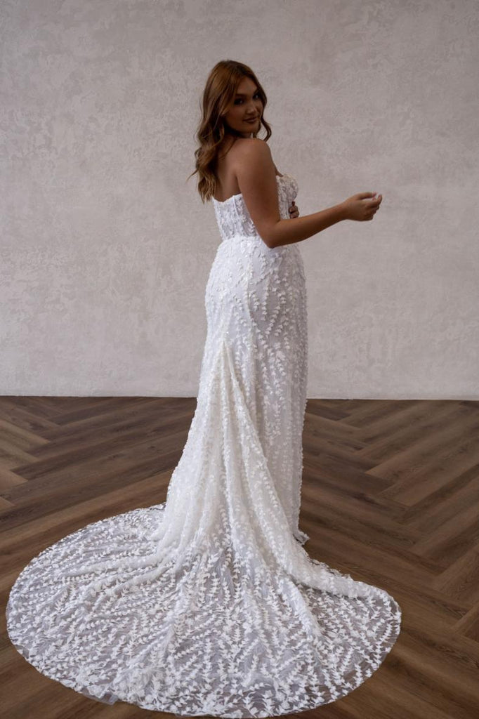 Posie - Made With Love - Edmonton - Novelle Bridal Shop- wedding dress