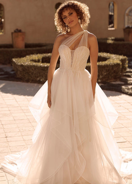 Edmonton Sample Sale - Bella by Madi Lane (Size 10) - Vancouver | Edmonton Bridal Shop Wedding Dresses