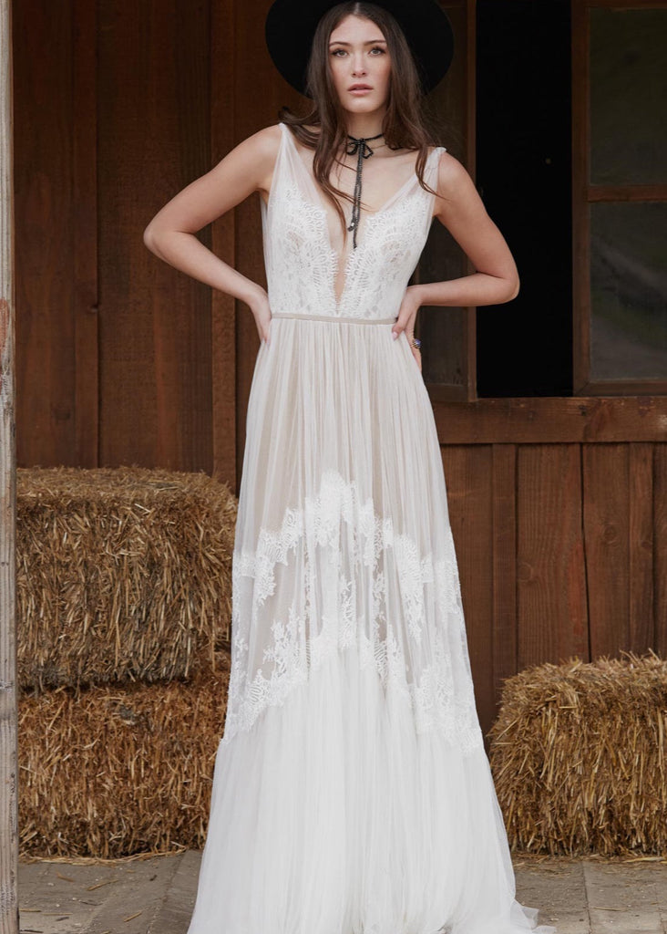 Willowby by Watters - Clementine - Wedding Dress - Novelle Bridal Shop