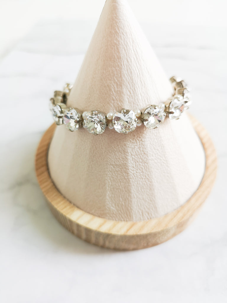 Magnolia Bracelet- DIY Jewelry Making Tutorial by PotomacBeads - YouTube